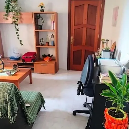 Traveler's Homestay Melenara